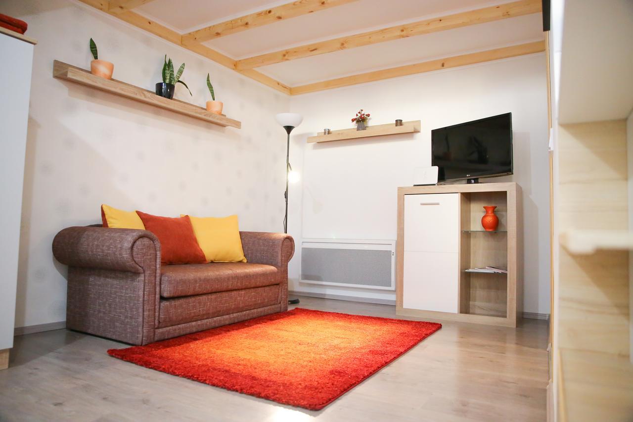 Macskako Apartman Eger Esterno foto