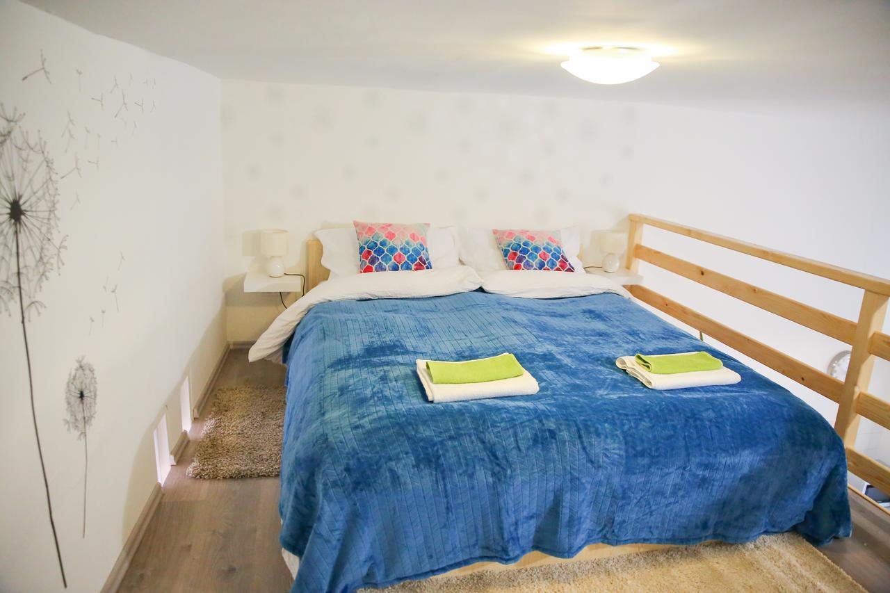 Macskako Apartman Eger Esterno foto