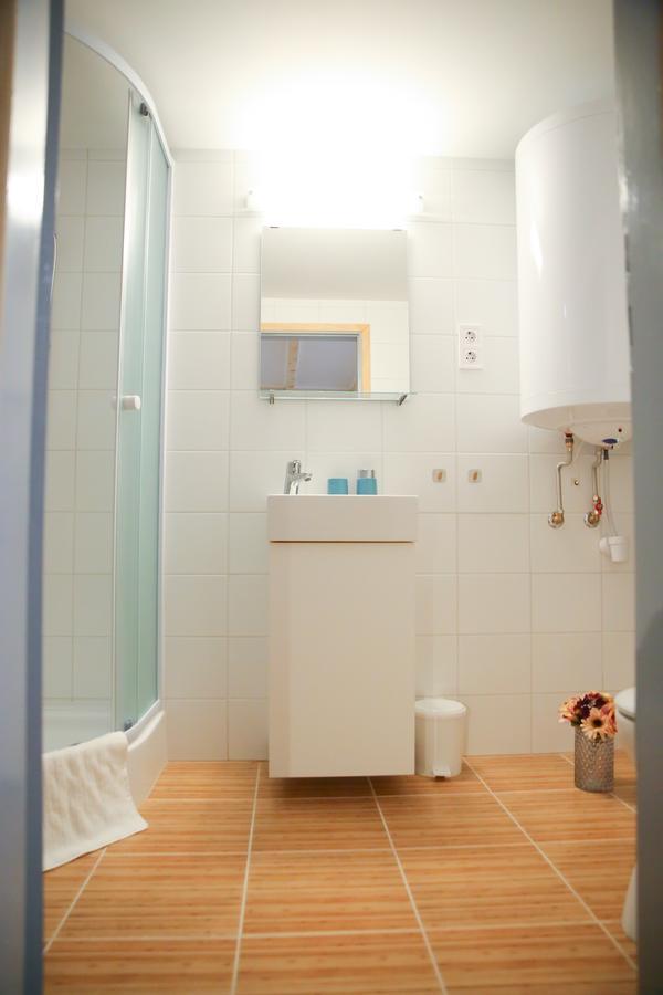 Macskako Apartman Eger Esterno foto